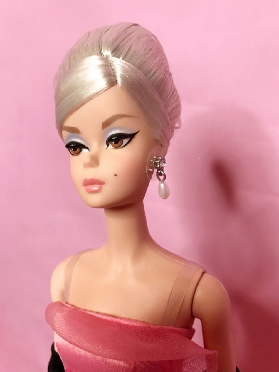 barbie with makeup